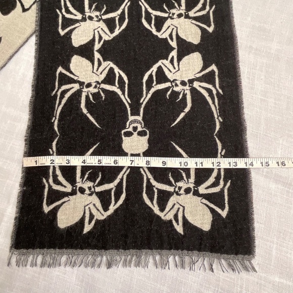 The Kooples Skull-Spider Wool Cotton Unique Rare Scarf 14”x78”Made in Italy - Picture 9 of 10